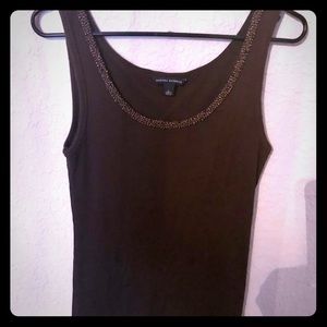 Beaded tank